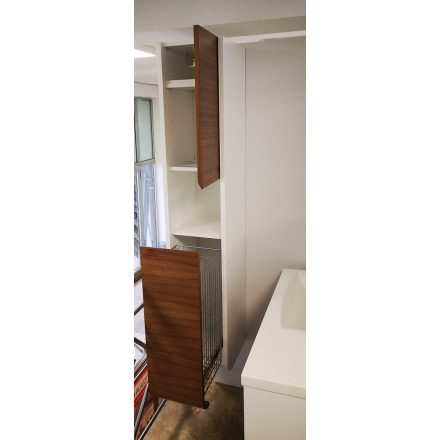 VENUS Art D160 Diószínű Függesztett Ceruzaszekrény Szennyestartóval (31,1*160*35 cm)