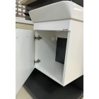 Neon 45 Matt Fehér Függesztett egyajtós Fürdőszoba bútor,kerámiamosdóval kompletten (45*56,5*41,5cm)